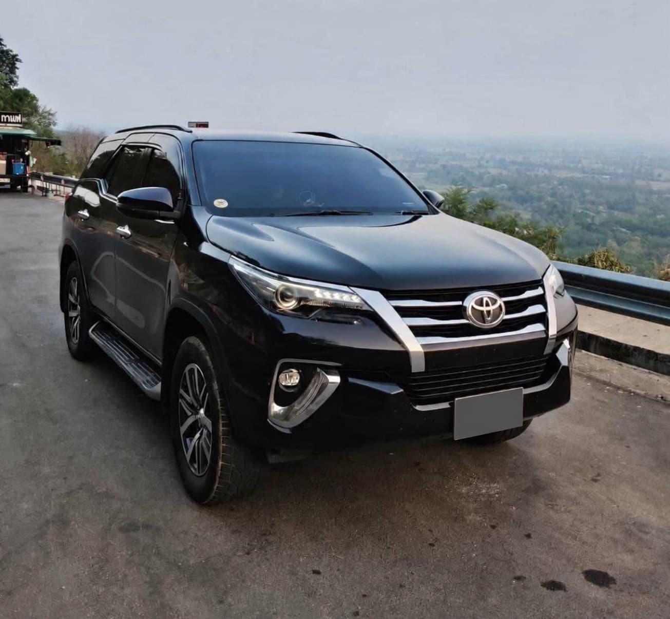 Black Toyota SUV